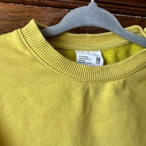 UNIQLO baby | Chartreuse Crewneck Sweatshirt (12-18 months)